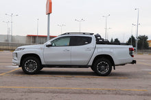 Load image into Gallery viewer, AWD 4X4 - MITSUBISHI TRITON - 4x Led Lights Sports Bar
